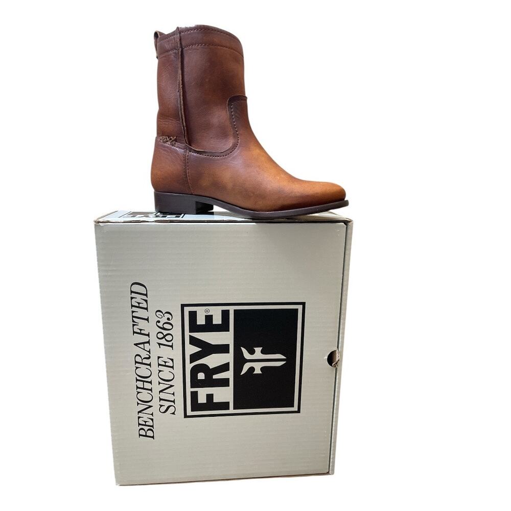 New Frye Womens Size 8.5 Cara Short Ankle Slouch Boots Cognac - Picture 10 of 12